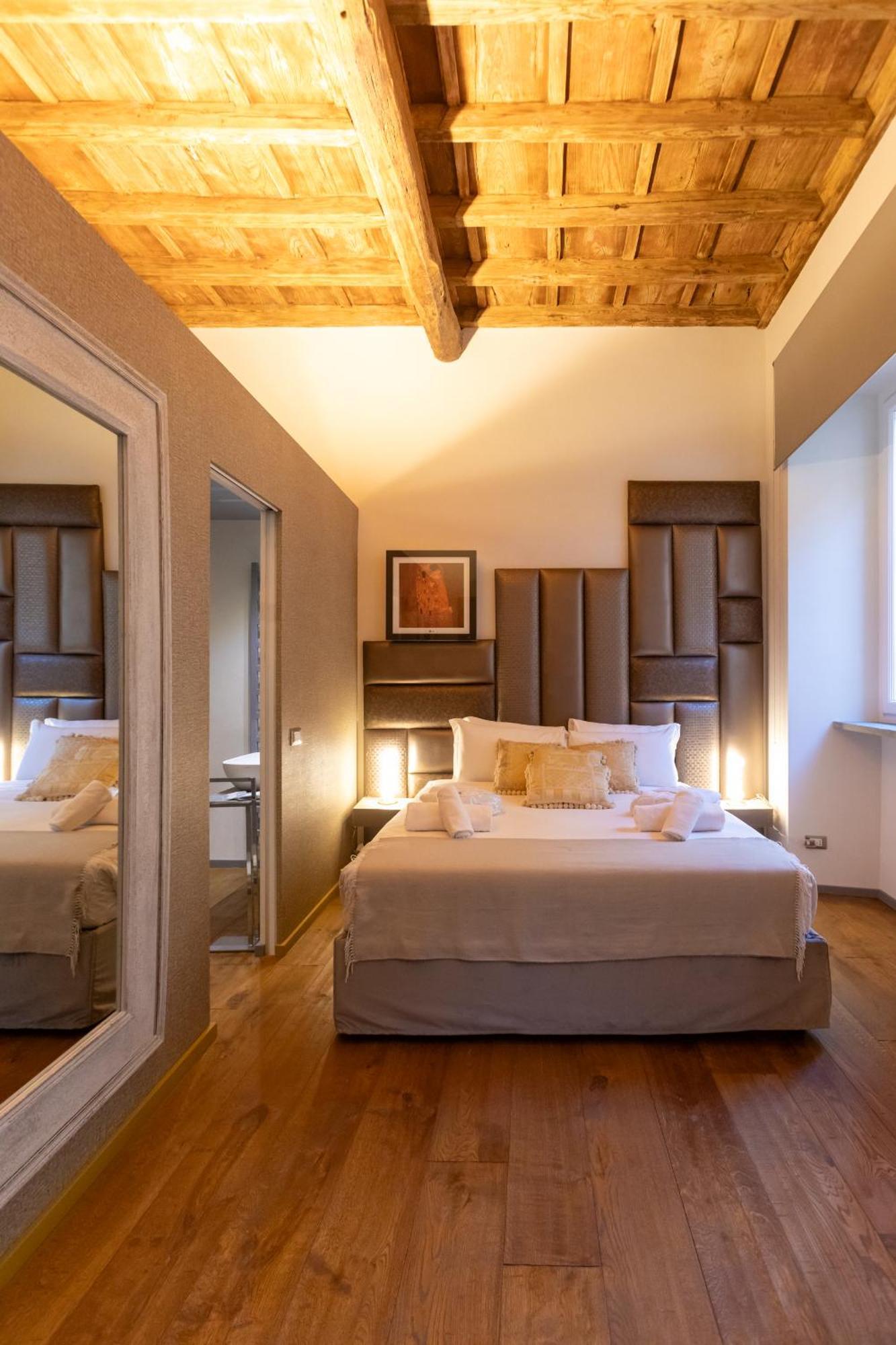 Fontana Di Trevi Roma Luxury Suite Экстерьер фото