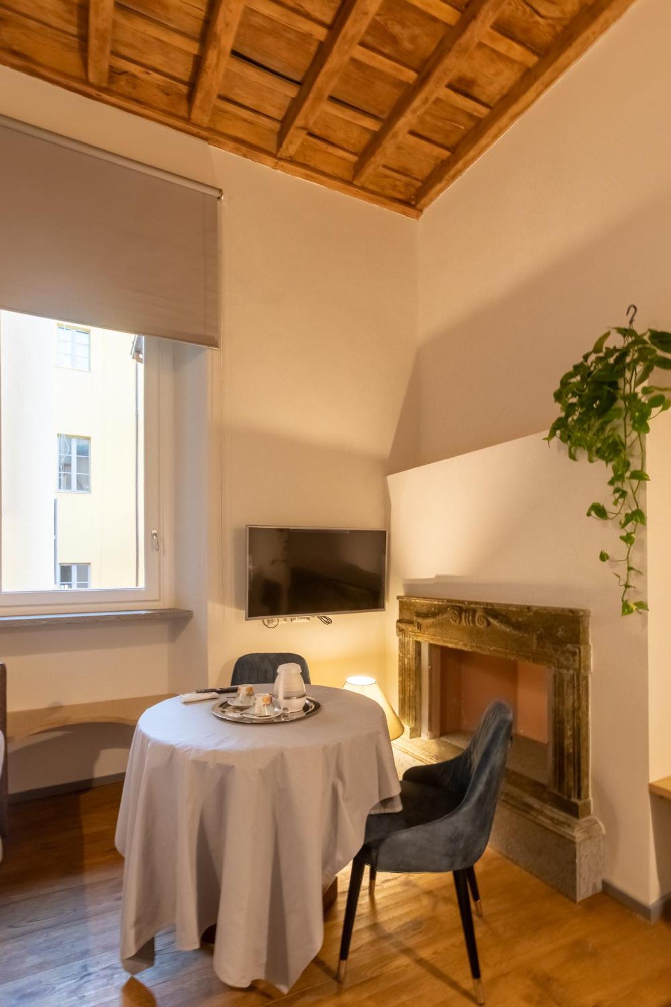 Fontana Di Trevi Roma Luxury Suite Экстерьер фото