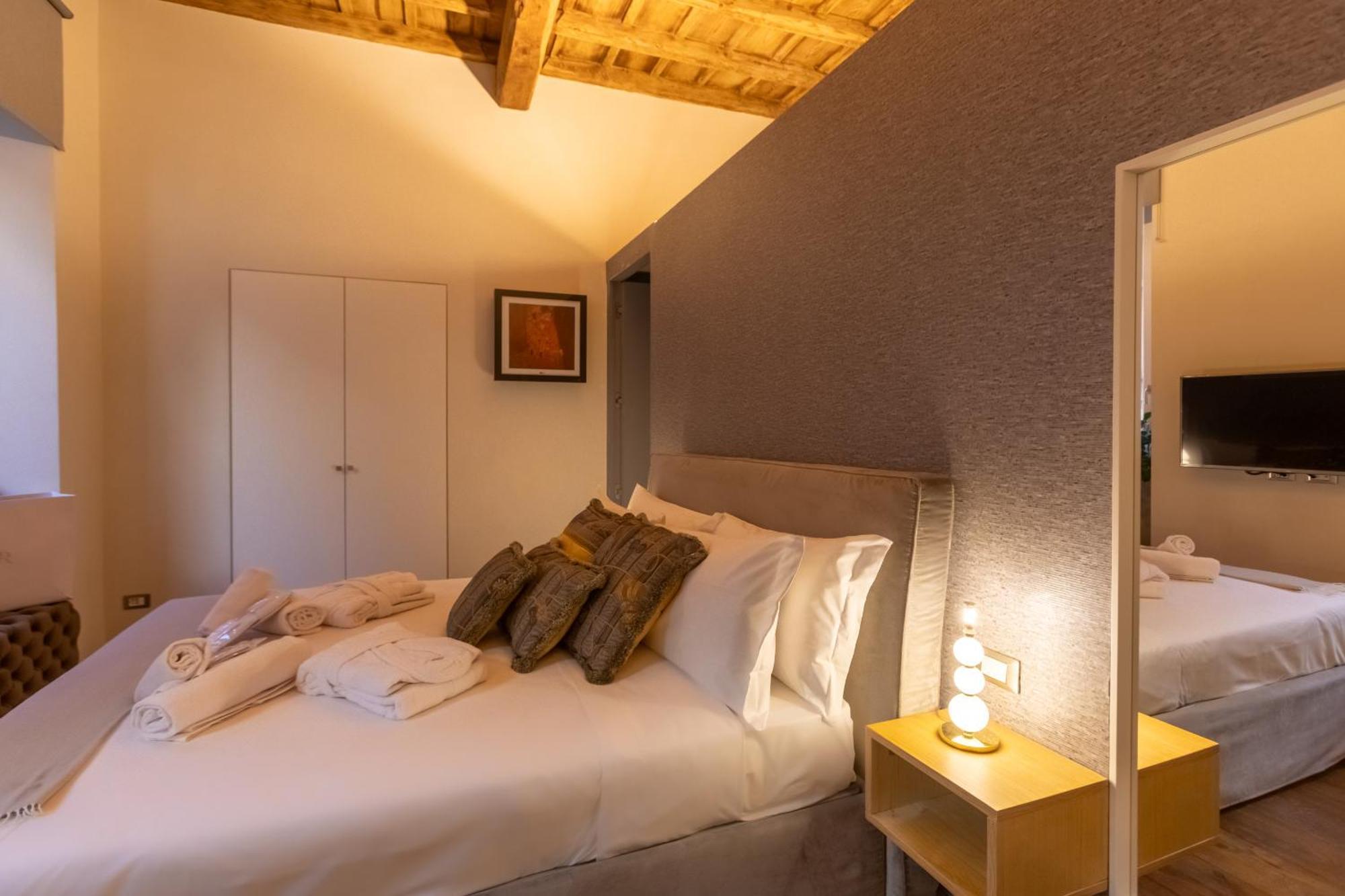 Fontana Di Trevi Roma Luxury Suite Экстерьер фото