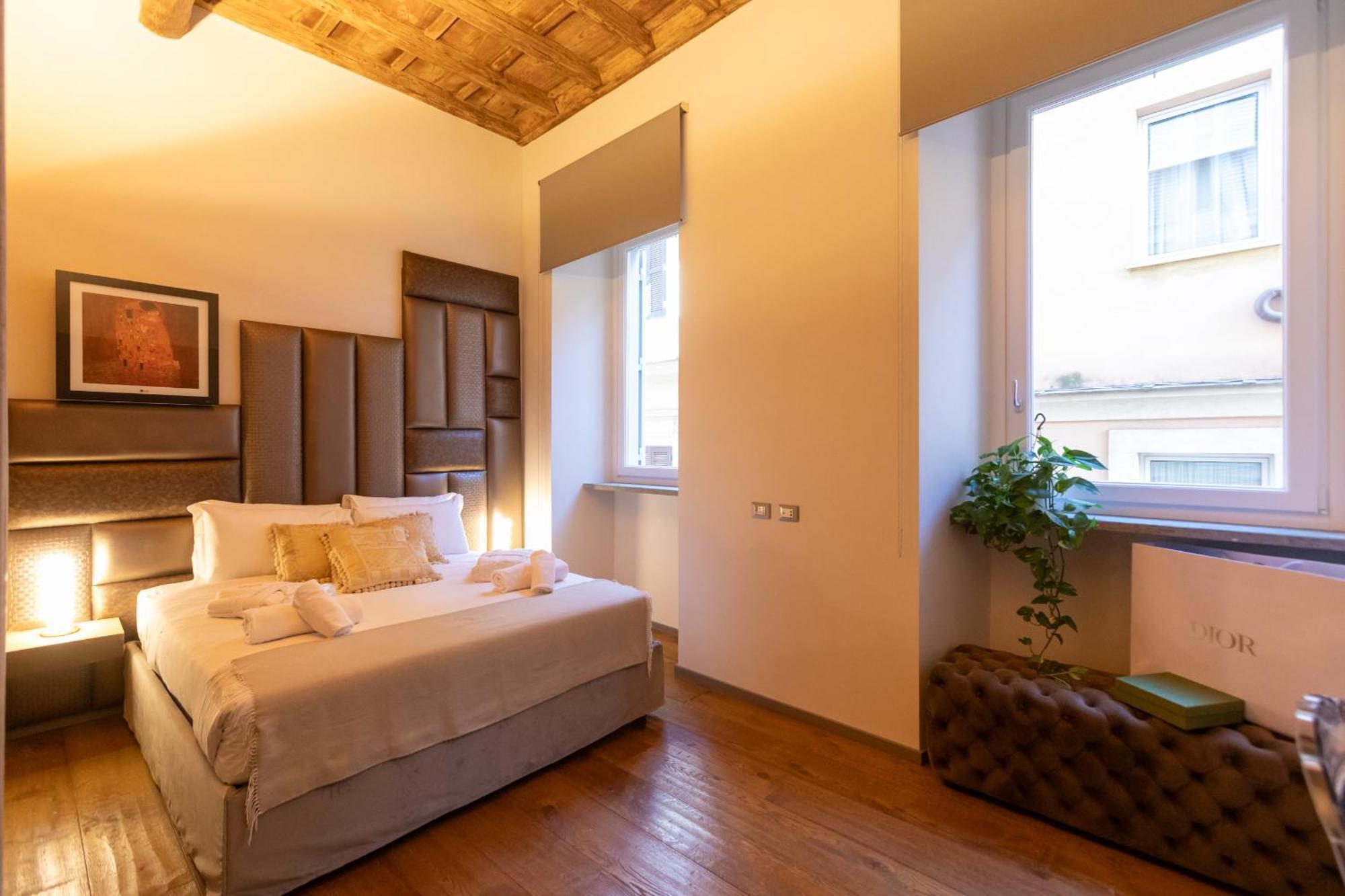 Fontana Di Trevi Roma Luxury Suite Экстерьер фото